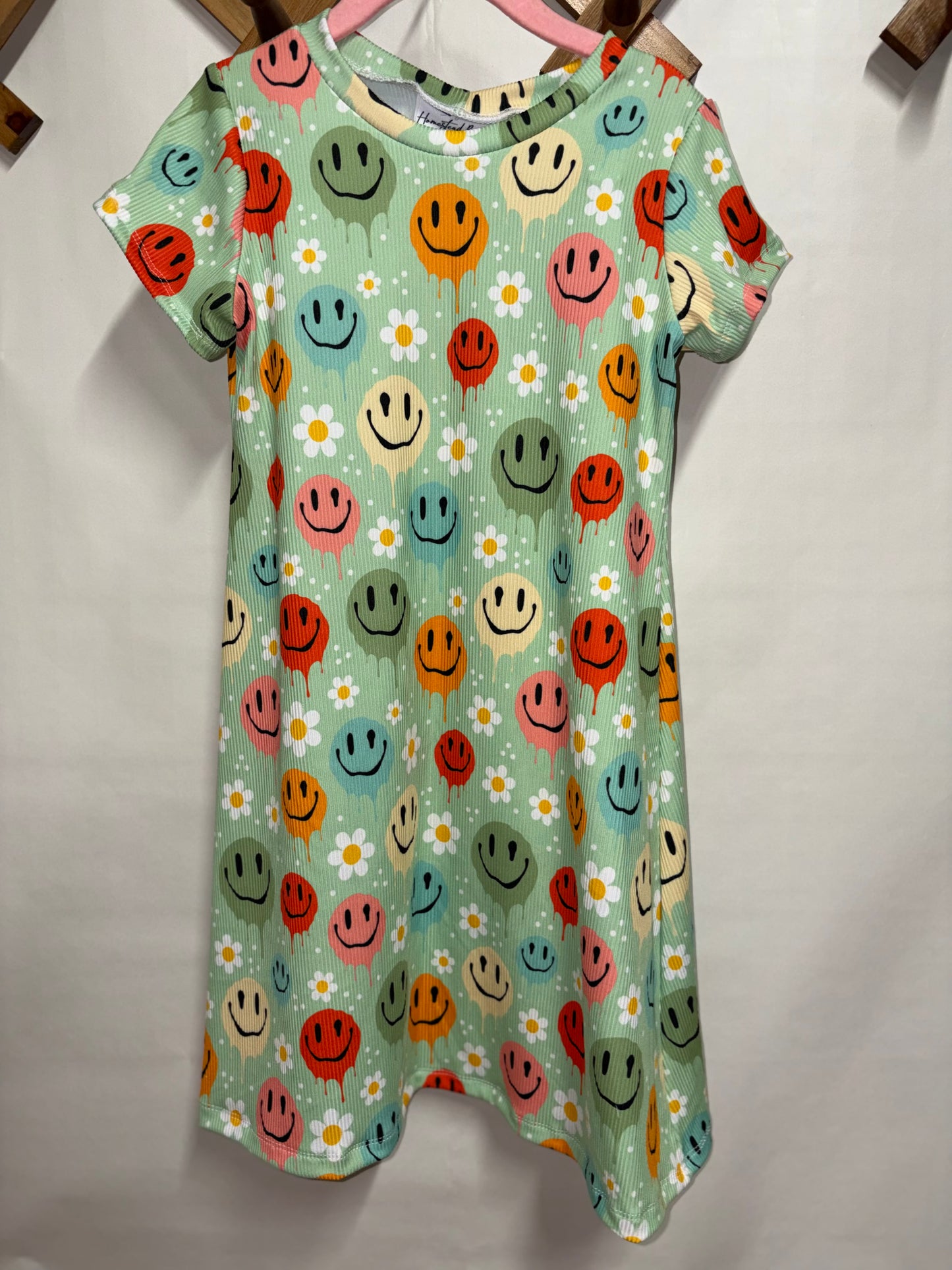 Smiley t shirt dress (7/8)