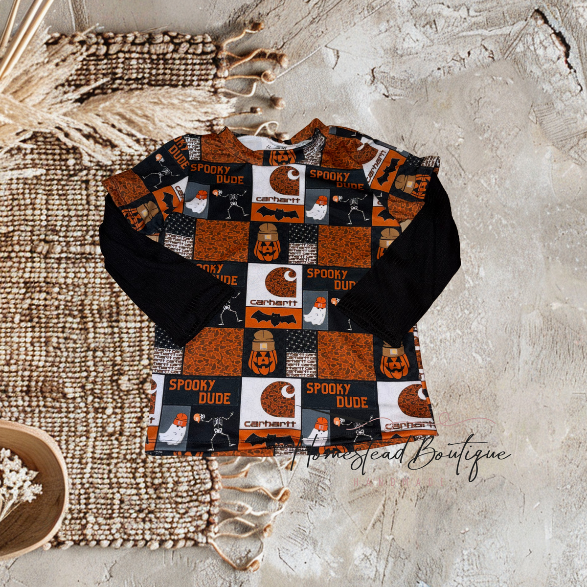 Spooky dude layered basic tee (3t)